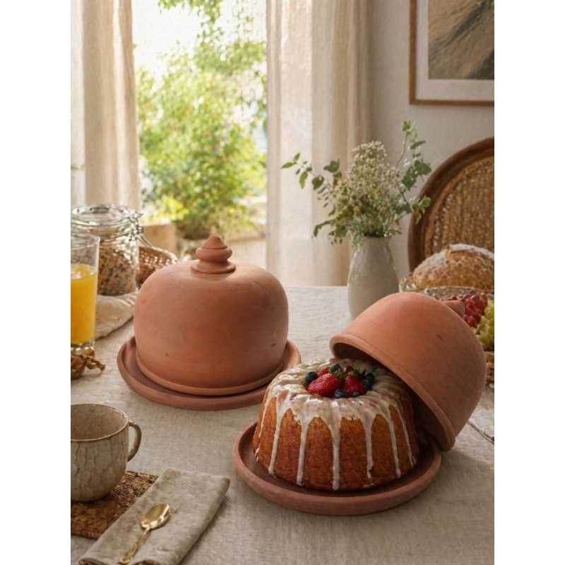 Porta Bolo de Barro Artesanal com Tampa – 24cm | Boleira Rústica Elegante para Cozinha, Café da Manhã e Decoração