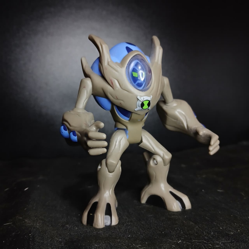 Boneco Ben 10 Ultimate Alien Fogo Fátuo Supremo Original Bandai - Importado dos UK
