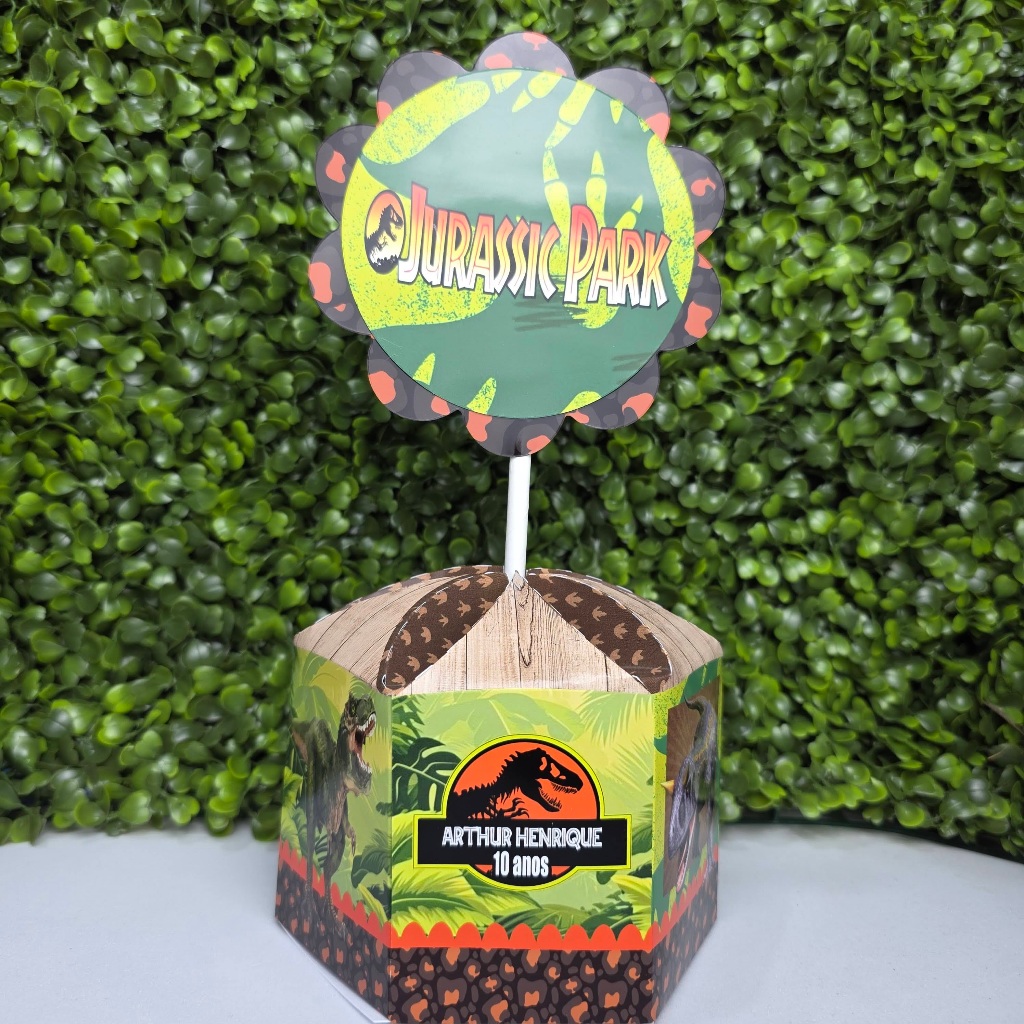 Enfeite de Mesa Personalizado JURASSIC PARK - Centro de Mesa - LEMBRANCINHA - Festa infantil - Aniversário
