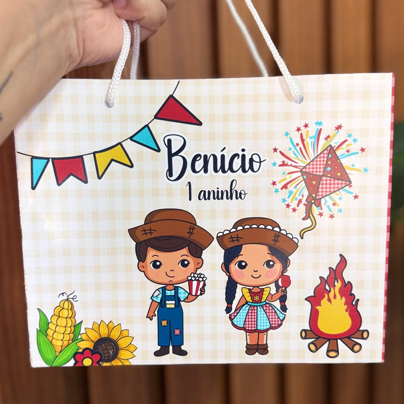 10 Sacolas Festa Junina Arraiá Arraia Personalizada lembrancinhas Aniversário Mêsversário Sacolinha Tamanho G
