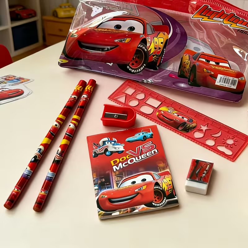 Kit Escolar Infantil Relâmpago McQueen Carros Estojo Lápis Régua Borracha Apontador
