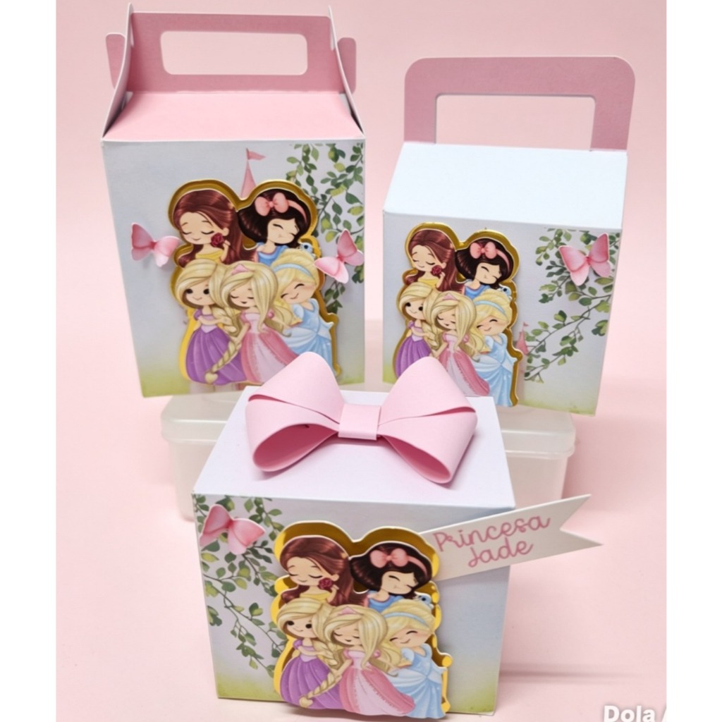 Lembrancinhas Princesas Personalizados com Nome e Idade | Mini Caixas APLIQUE 3D | 15 24 ou 30 Peças