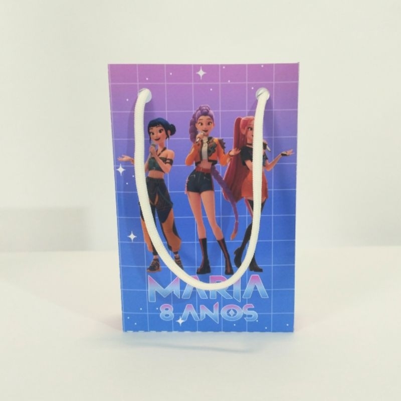 SACOLINHA PERSONALIZADA GUERREIRAS DO K-POP TAMANHO P PARA LEMBRANCINHAS DE FESTA INFANTIL/FAZEMOS TODOS OS TEMAS