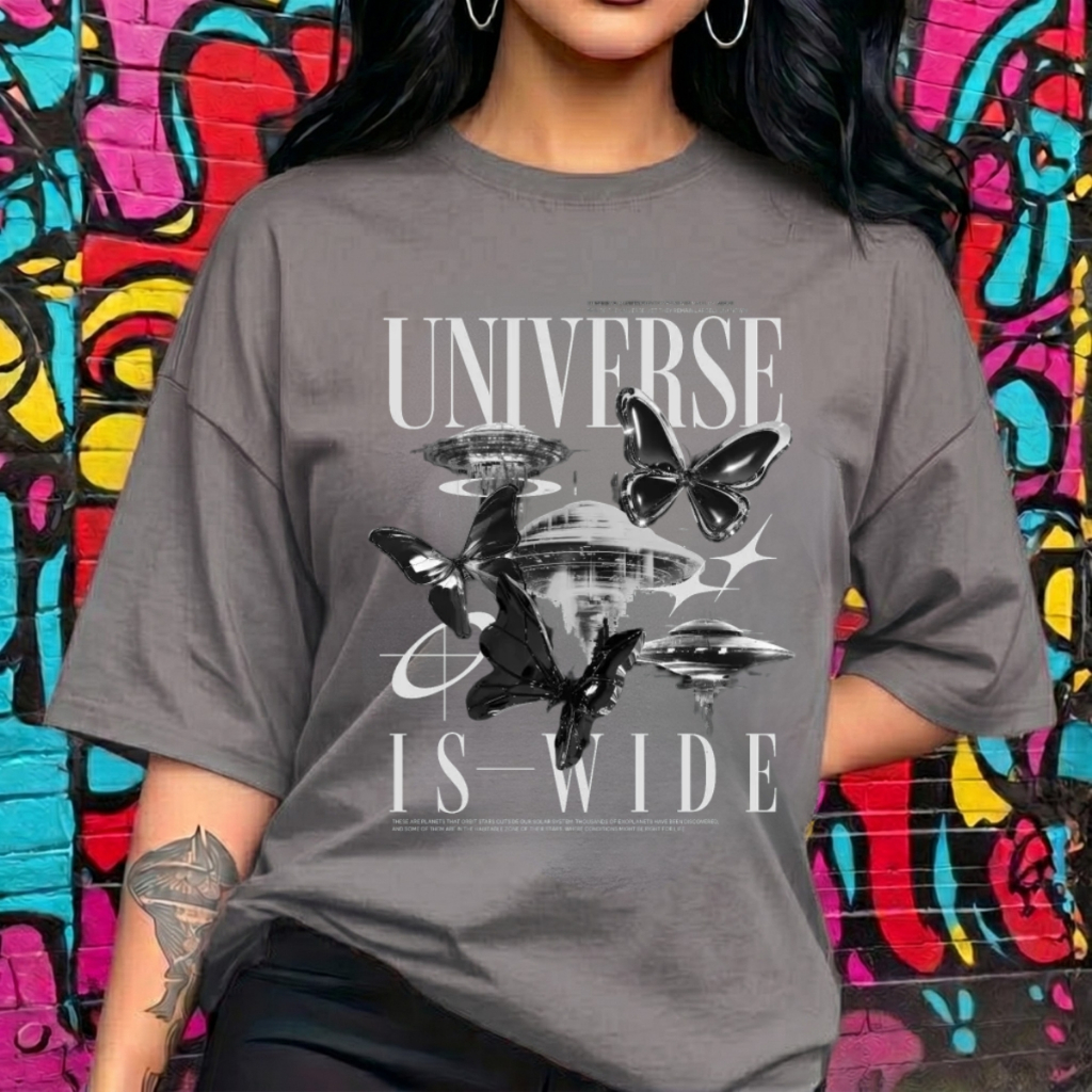 Camiseta Oversized Streetwear Y2K Universe Borboleta Estampada Unissex