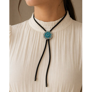 Chocker Gravatinha Country strass azul e ponteira 🌵 Moda Boiadeira Gravatinha Unissex B11