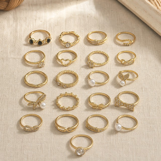 Conjunto com 12 Anéis Femininos Aço Inoxidável Dourado ou Prateado Modelos Aleatórios Delicados