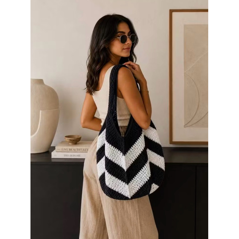 Bolsa de Crochê Feminina Praia com Babado Duplo Estilo Boho Chic — imagem 2 de 2