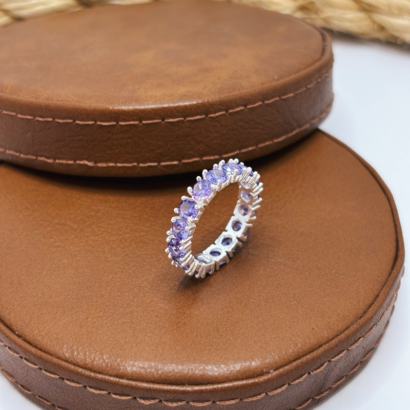 Anel Aparador Russo 4mm Zircônia Lilás Prata 925 Feminino Sofisticado · foto 2