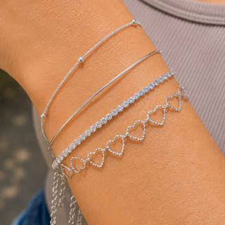 Kit Pulseiras Femininas 4 ou 5 Peças Folheadas a Prata Ajustáveis Delicadas Moda Feminina