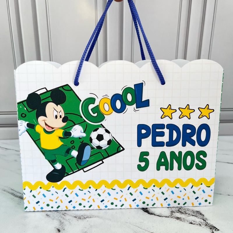 Sacolinhas Personalizadas MICKEY JOGADOR DE FUTEBOL VERDE E AMARELO | Lembrancinhas de Aniversário | Festa Infantil