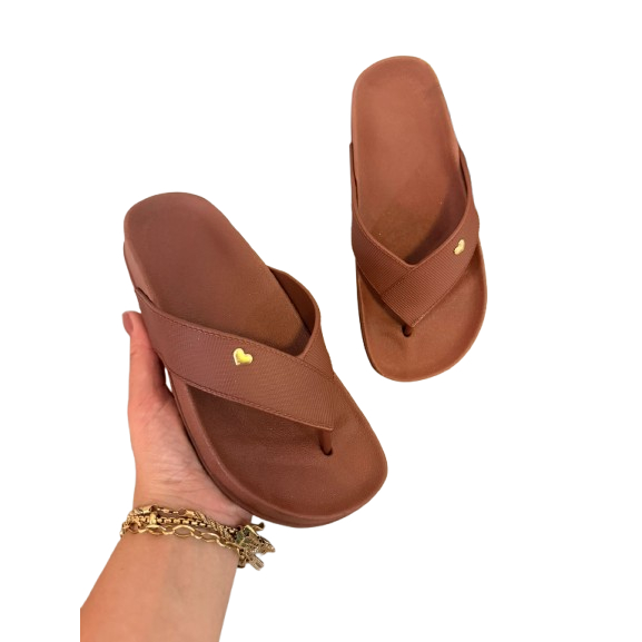 Chinelo Feminino Sandália Plataforma Rasteira Confortável Leve Moda Verão Casual Macio Micro Expandido Dia a Dia Moderno