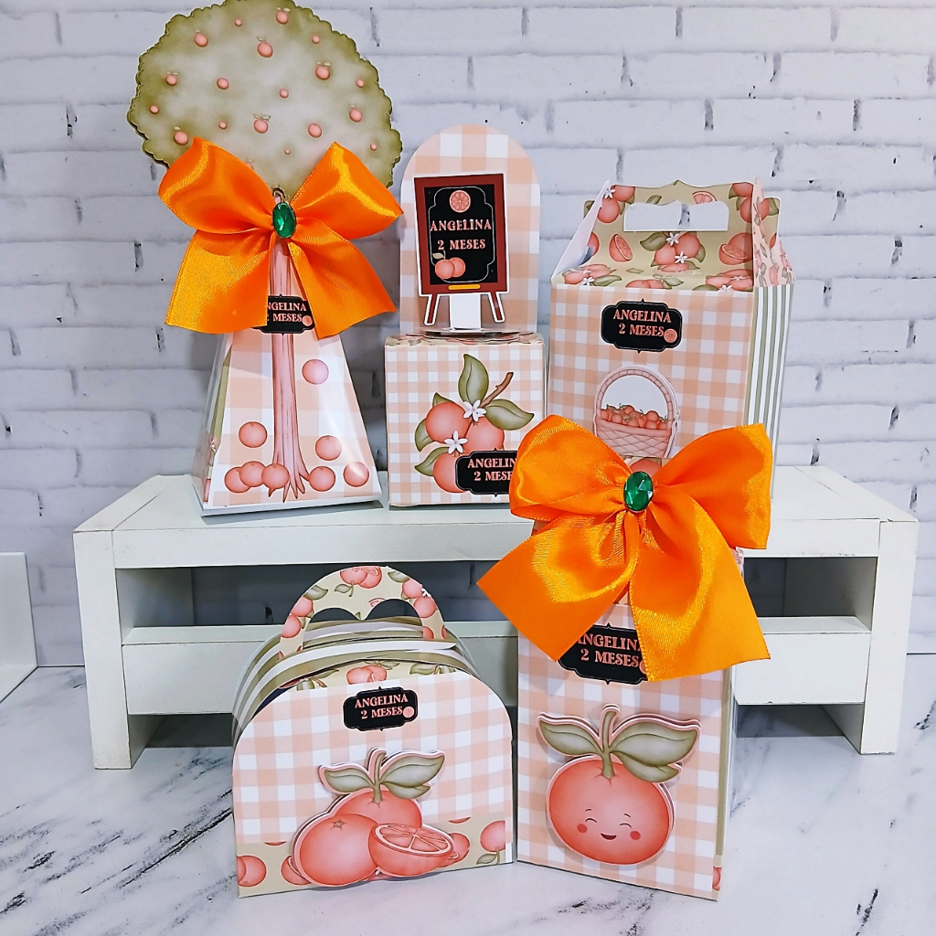 kit personalizado LARANJINHA/LARANJA com aplique 2D. Mesversário. Aniversario.Lembrancinha