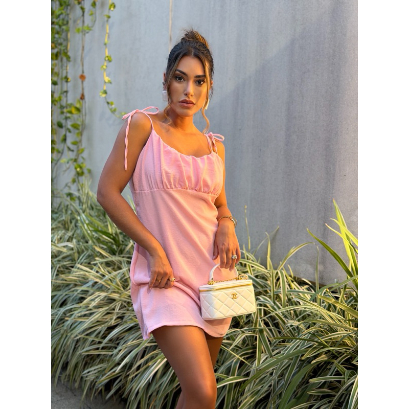 Vestido Feminino Curto Alcinha Amarração Busto Franzido Soltinho Tendência Verão