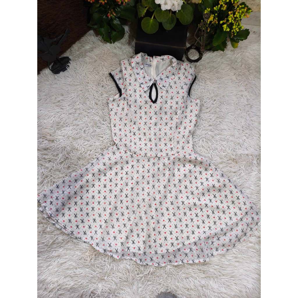 Vestido Juvenil Feminino, Modelo Manga Curta, Chiffon Forrado Branco Estampado, Tam: 14, Marca: Bauerbauer1977