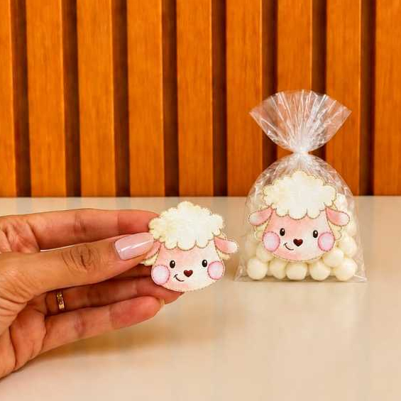 Aplique Rosto Ovelhinha Personalizado | Decoração para Caixinhas e Saquinhos | Lembrancinhas de Festa Infantil Ovelha