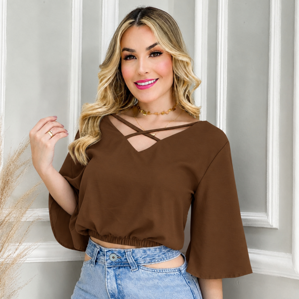 Blusa Feminina Cropped Manga Flare Decote V com Tiras Cruzadas – Moda Casual Elegante