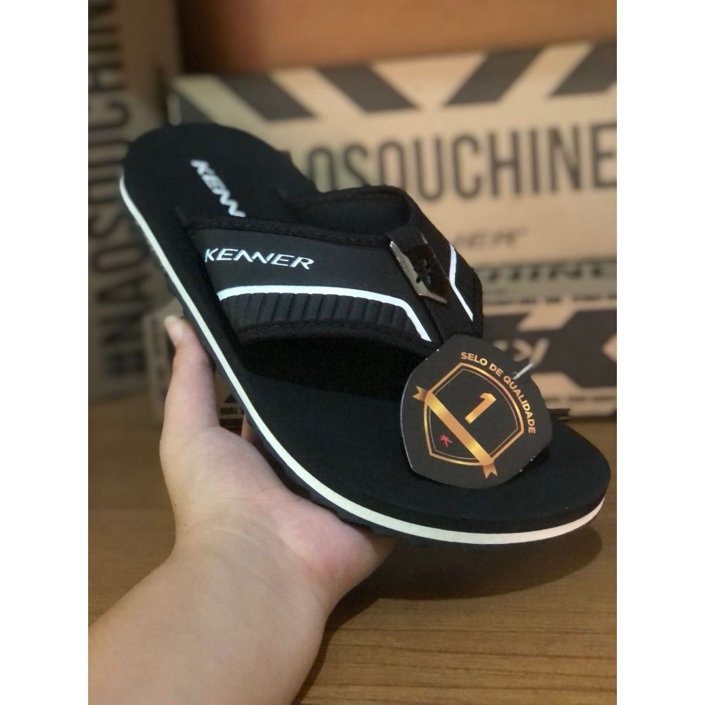 Chinelo Masculino Casual Solado Tratorado Biomecânico Confortável Estiloso Resistente Antiderrapante