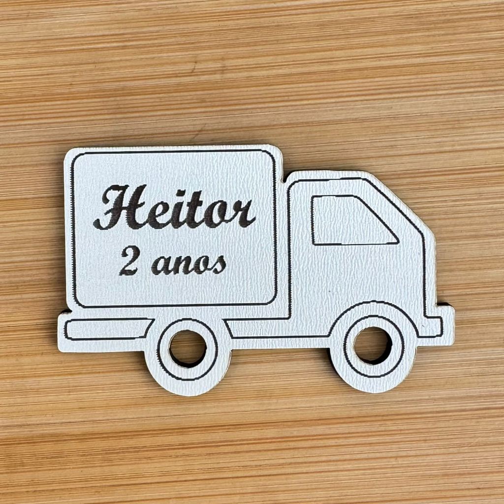 Kit Imãs de Geladeira Personalizados Caminhão em MDF | Lembrancinha Aniversário Infantil Personalizado MDF