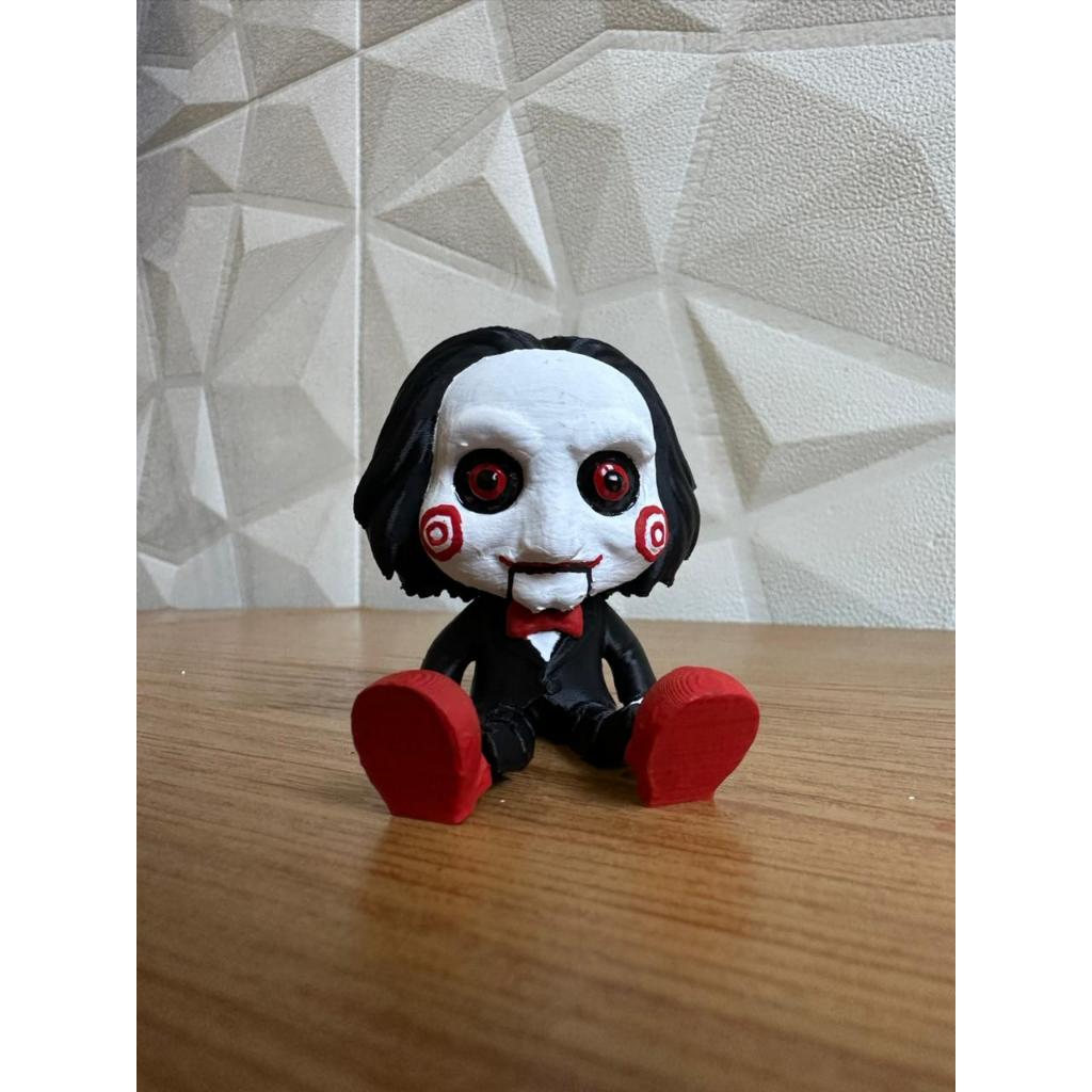 Boneco Billy Jigsaw  – Mini Colecionável de Terror com Detalhes Realistas