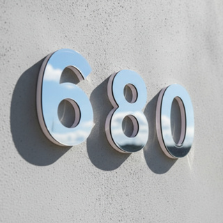 Número Residencial em PVC + ACM preta espelhado prateado 20cm de altura 13mm de espessura com fita dupla face para casa em Oferta na Shopee