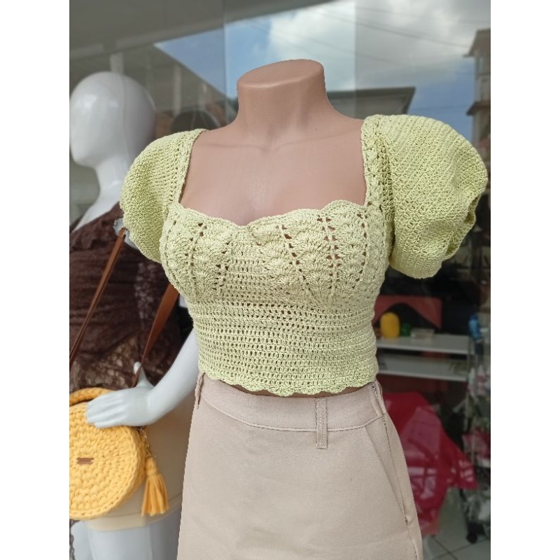 Cropped de crochê concha/sereia com manga bufante tamanho P