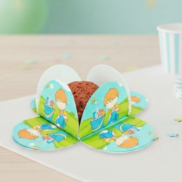 50 Forminhas Personalizadas de Doce Brigadeiro 4 Pétalas Festa Aniversário Harry Balde Dinossauro