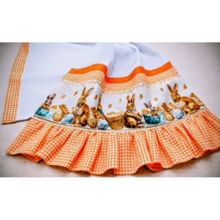 Pano de Prato Páscoa Premium Barrado Digital Coelhinhos(100% Algodão)Santa Margarida em Oferta na Shopee