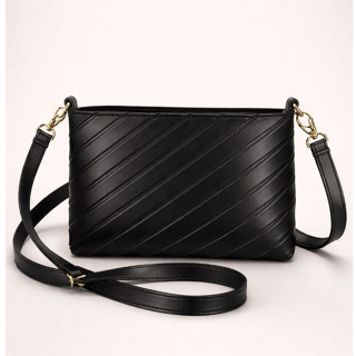 Bolsa Feminina Tiracolo Transversal Pequena com Corrente Moderna e Elegante em Oferta na Shopee