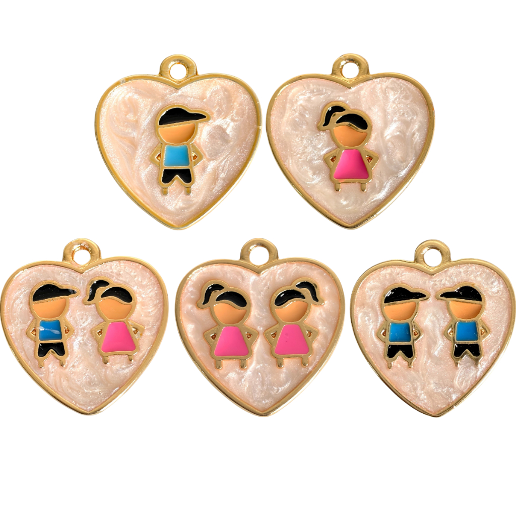 Kit 5 Pingente Dourado Cataforético Menino Menina Infantil Mãe Filho Família Resinado Chaveiro Colar
