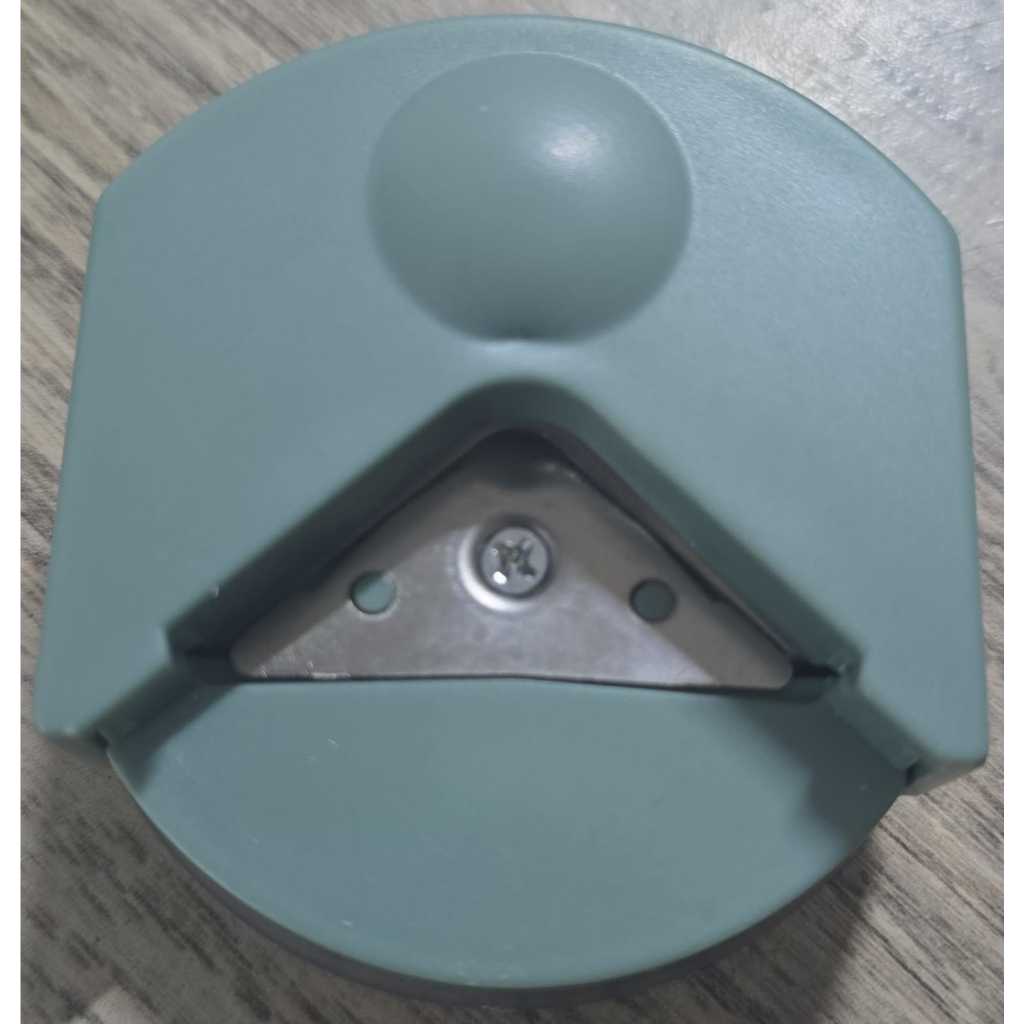 Mini Furador Cantoneira R4 Arredondador de Cantos Papel Scrapbook Fotos Convites Papelaria