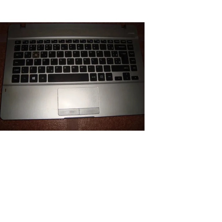 Carcaça Superior E Inferior Notebook Samsung Np370e4j Prata