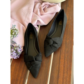 Sapatilha Feminina Milli Bico Alongado Preto Camurça Nó Elegante Moderna em Oferta na Shopee