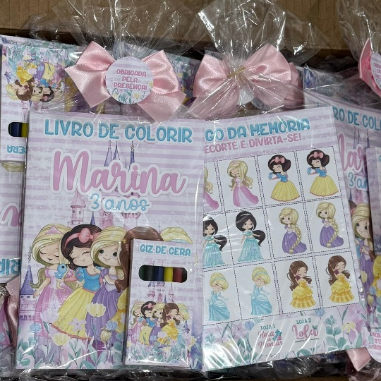 KIT COLORIR Personalizado Princesa Cute| Lembrancinha Festa Infantil | Livrinho + Giz de Cera | Princesas Baby