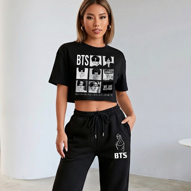 Kit Conjunto Feminino Cropped e Calça Wide Moletom Estampado Streetwear BTS Bangtan Boys K-pop