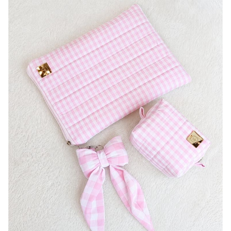 kit para Kindle rosa xadrez 3 peças case Kindle+ porta carregador+ chaveiro laço presente leitora