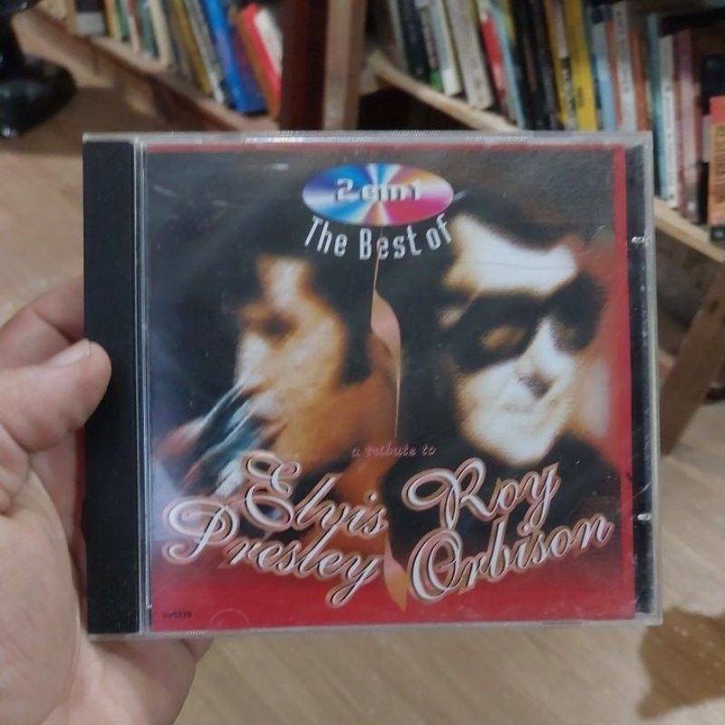 CD 2 em 1 The Best Of a Tribute to Elvis Presley e Roy Orbison - Original Usado