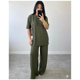 Conjunto Blusa Feminina Over e Calça Pantalona