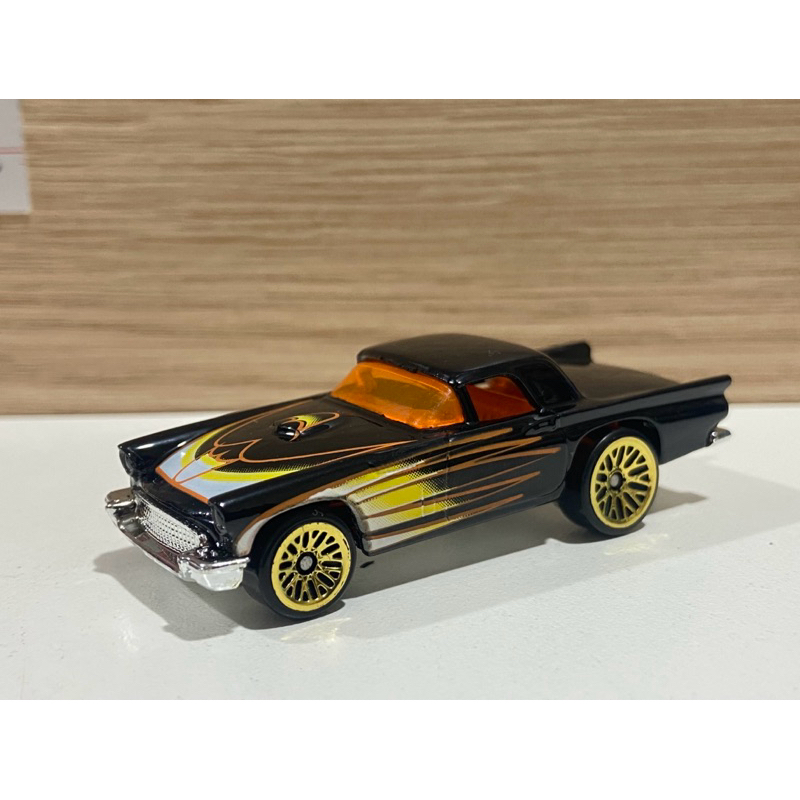 Hot Wheels Ford Thunderbird 1957