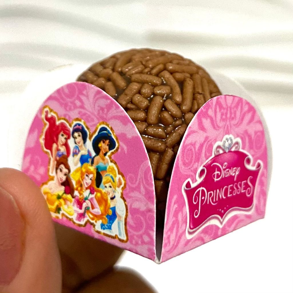 Forminha para Doces Princesas | Porta Brigadeiro e Beijinho | Personalizado Festa Infantil