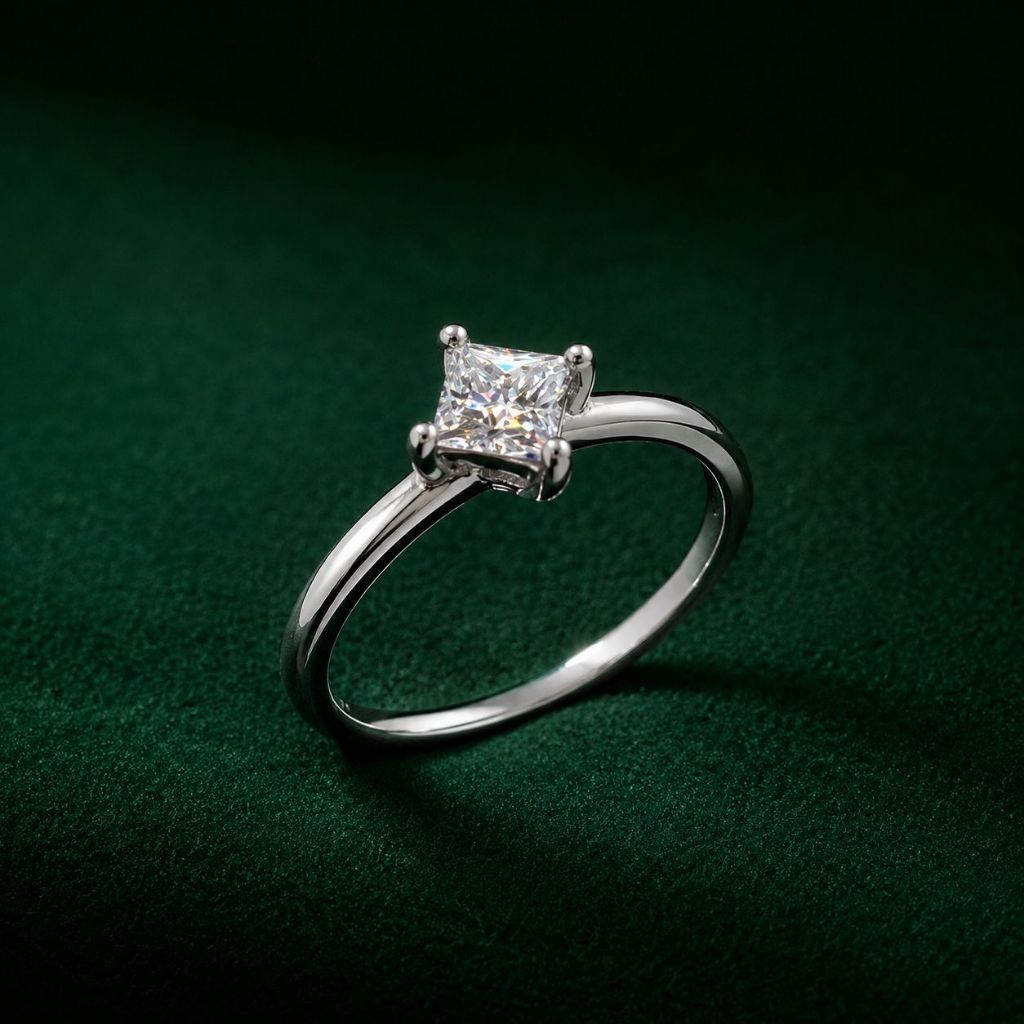 Anel Prata 925 com Moissanite Quadrada 4mm Delicado e Refinado