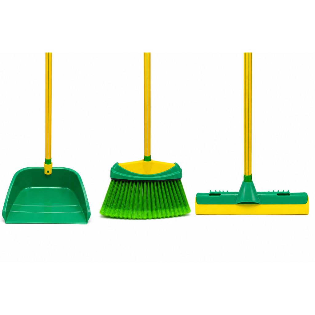 VASSOURA BRASILEIRISSIMA COM PÁ BRASIL E RODO BRASIL 40CM COM CABOS BRASIL