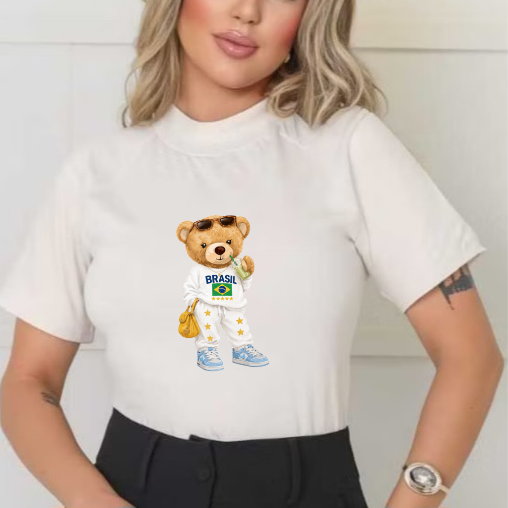 T-Shirt Camiseta Feminina Gola Alta Ursinha Fofa Confortável Macia Estilosa Versátil