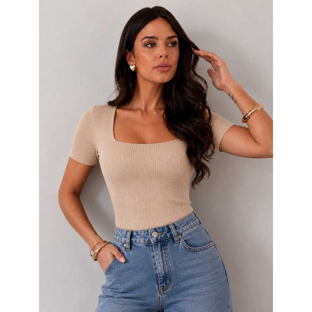 Blusa Feminina Canelada Básica Manga Curta Gola Quadrada Decotada Blusinha Elegante Casual