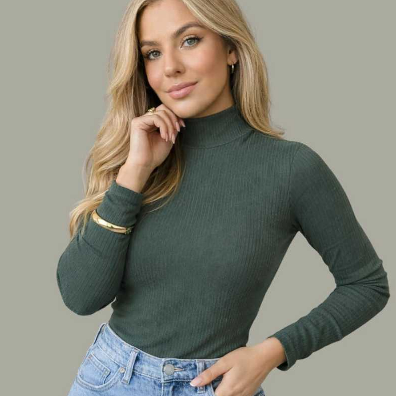 Blusa Manga Longa Gola Alta Canelada Cacharrel De Frio Casual Elegante