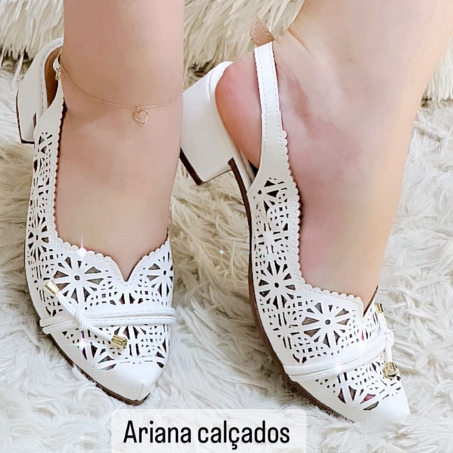 Mule Sapato Scarpin Rendada Salto Fivela