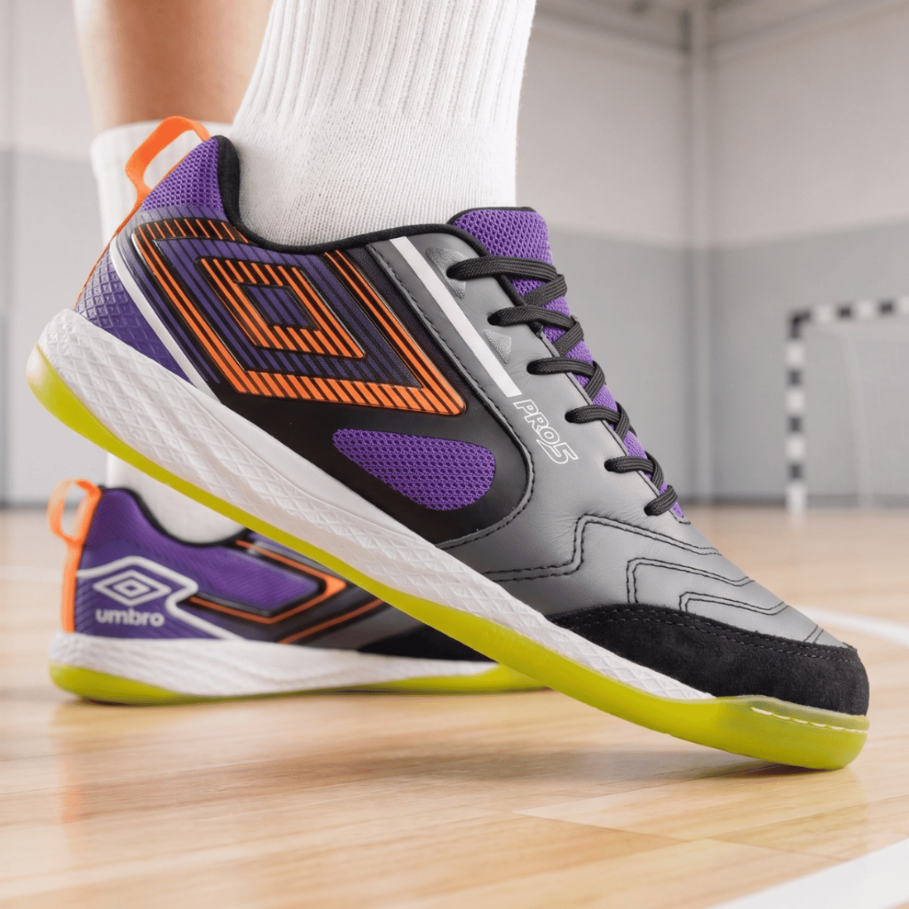 Chuteira Futsal Umbro Pro 5 Bump Couro Tênis de Futsal Profissional Original