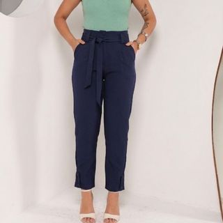 Calça Feminina Pantacourt de alfaiataria com Botoes e bolso (P,M,G,GG,G1,G2,G3)