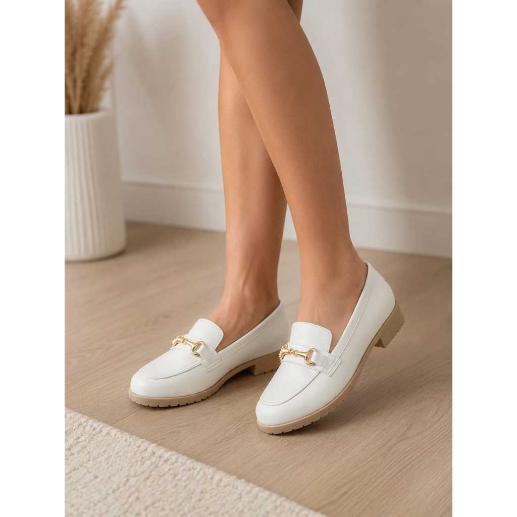 Mocassim Feminino Confortável com Fivela Dourada | Leve e Macio | Elegante para Trabalho e Dia a Dia - 2 Cores
