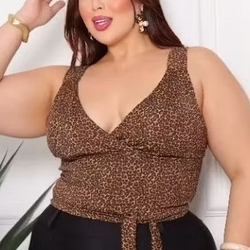 Cropped Plus Size Feminino Confortável Decote v e Amarração na cintura