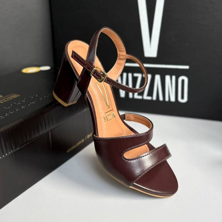 Sandália Feminina Vizzano Salto Bloco Confortável Fivela Plataforma Casual
